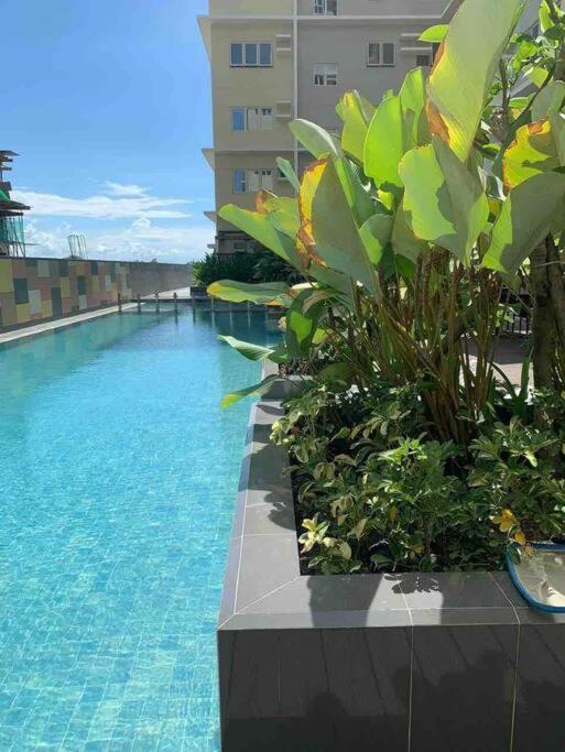 1Br With Extra Room At One Regis- Megaworld Bacolod Ngoại thất bức ảnh
