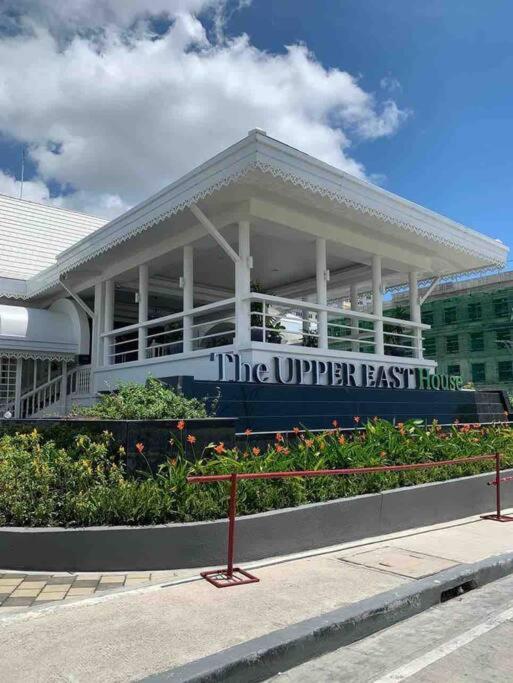 1Br With Extra Room At One Regis- Megaworld Bacolod Ngoại thất bức ảnh