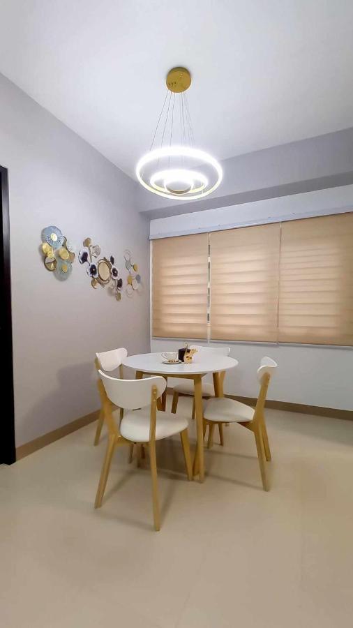 1Br With Extra Room At One Regis- Megaworld Bacolod Ngoại thất bức ảnh